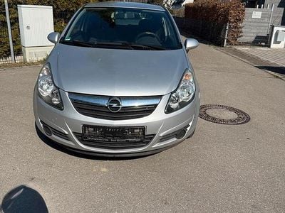 Gebraucht Opel Corsa 60 PS (44 kW) 2010 Silber Kleinwagen