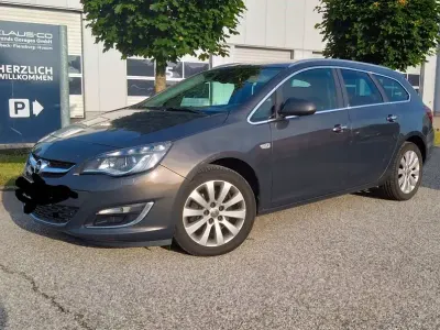 Gebraucht Opel Astra Sport 165 PS (121 kW) 2013 Braun Kombi