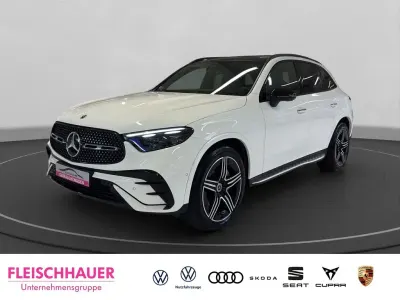 Gebraucht Mercedes GLC200 AMG line 227 PS (166 kW) 2025 Weiss SUV