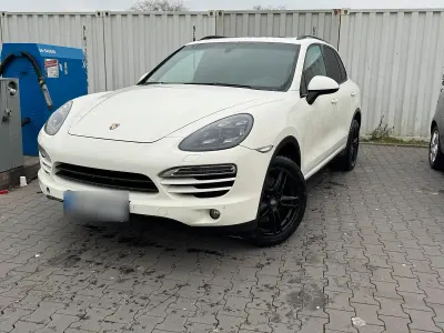 Gebraucht Porsche Cayenne 245 PS (180 kW) 2011 Weiß SUV