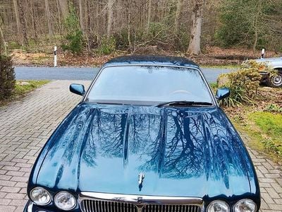 Gebraucht Jaguar XJ8 Sovereign 284 PS (208 kW) 2001 Grün Limousine