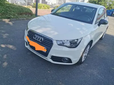 Gebraucht Audi A1 Sportback Admired 86 PS (63 kW) 2014 Kleinwagen