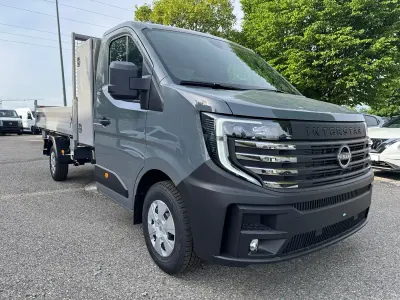 Neu Nissan Interstar N-Connecta 170 PS (125 kW) 2026 Grau Van