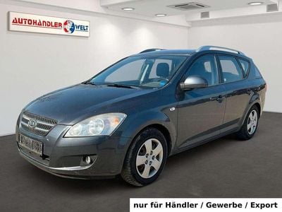 Gebraucht Kia Ceed Sportswagon LX 126 PS (92 kW) 2008 Grau Kombi