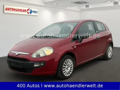 Usata Fiat Punto Active 65 CV (47 kW) 2010 Rosso Utilitaria