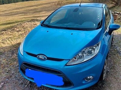 Usata Ford Fiesta Titanium 120 CV (88 kW) 2010 Blu Utilitaria
