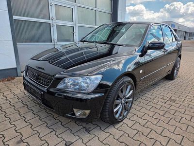 Lexus IS200