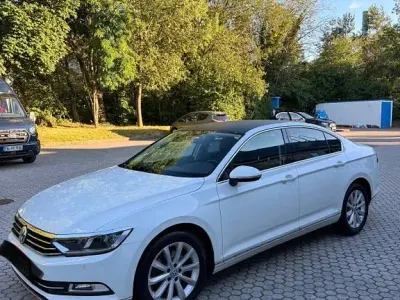 Gebraucht VW Passat Highline 150 PS (110 kW) 2017 Weiß Limousine