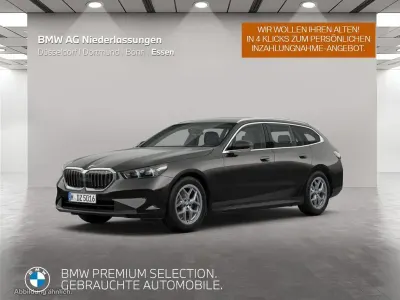 Gebraucht BMW 520 Sport Line 197 PS (144 kW) 2025 Grau Kombi