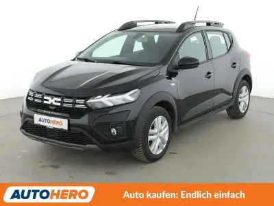 Używany Dacia Sandero Expression 91 KM (66 kW) 2024 Czarny Hatchback