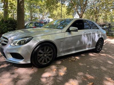 Mercedes E200