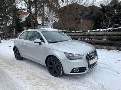 Gebraucht Audi A1 122 PS (89 kW) 2011 Silber Kleinwagen