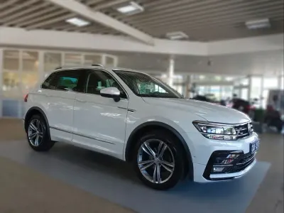Gebraucht VW Tiguan Highline 150 PS (110 kW) 2020 Weiß SUV
