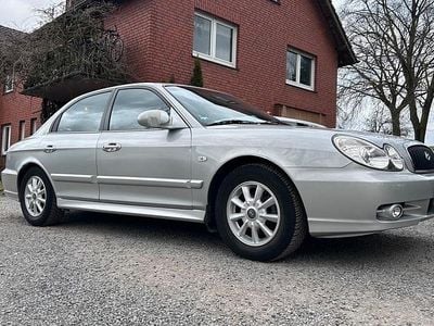 Gebraucht Hyundai Sonata GLS 131 PS (96 kW) 2003 Silber Limousine
