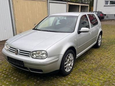 Usata VW Golf IV Trendline 75 CV (55 kW) 2003 Argento Berlina