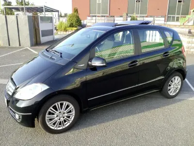 Gebraucht Mercedes A160 Elegance 95 PS (69 kW) 2009 Schwarz Limousine