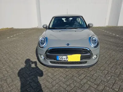 Gebraucht Mini ONE 102 PS (75 kW) 2019 Grau Kleinwagen