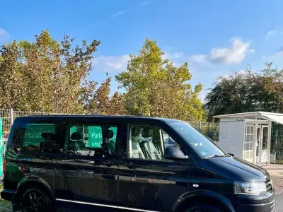 Gebraucht VW Multivan 179 PS (131 kW) 2015 Schwarz Van / Kleinbus