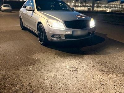Usata Mercedes C220 170 CV (125 kW) 2007 Argento Berlina