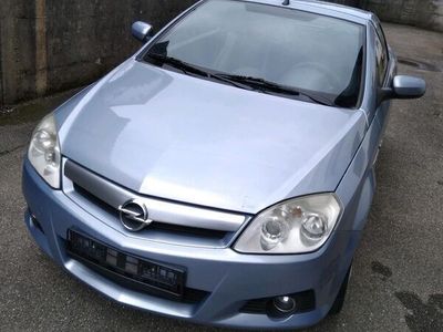 gebraucht Opel Tigra Cabrio 1.8.L BJ 2007. Km 163.000