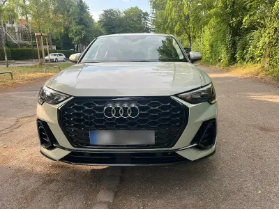 Gebraucht Audi Q3 Sportback Design 150 PS (110 kW) 2020 Andere farben SUV