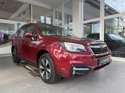 Używany Subaru Forester Comfort 150 KM (110 kW) 2019 Czerwony SUV