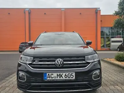 Używany VW T-Cross R-line 110 KM (80 kW) 2022 Czarny SUV