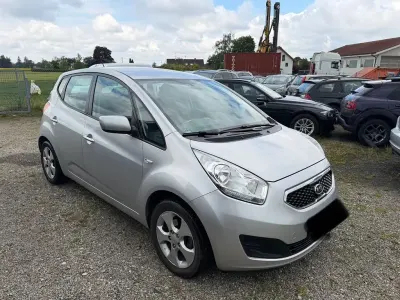 Gebraucht Kia Venga Edition 7 90 PS (66 kW) 2013 Silber Kleinwagen
