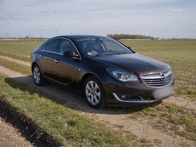 Second-hand Opel Insignia Innovation 170 CP (125 kW) 2016 Maro Berlinǎ