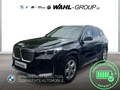 Używany BMW iX1 xLine 150 kW (204 KM) 2024 Czarny SUV