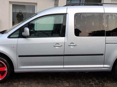 Gebraucht VW Caddy Maxi 140 PS (102 kW) 2011 Silber Van / Kleinbus