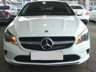Mercedes CLA200