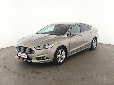 Grau Gebraucht 2015 Ford Mondeo Titanium Limousine | 14.790 € (Etwas zu teuer)