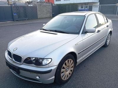 Gebraucht BMW 318 105 PS (77 kW) 1987 Grau Limousine
