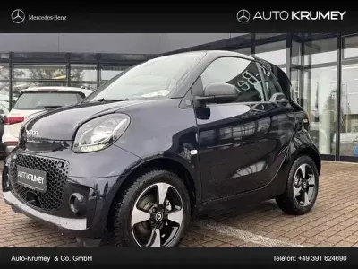 Używany Smart ForTwo Electric Drive 60 kW (82 KM) 2024 Niebieski Coupe