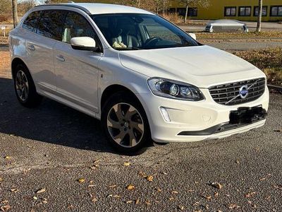 Gebraucht Volvo XC60 Ocean Race 190 PS (139 kW) 2016 Weiß SUV