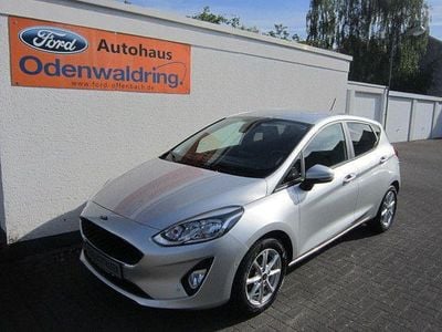 Second-hand Ford Fiesta Cool & Connect 86 CP (63 kW) 2017 Argintiu Hatchback
