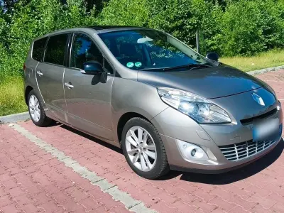 Gebraucht Renault Grand Scénic III 131 PS (96 kW) 2011 Grau Van / Kleinbus