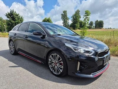 Kia ProCeed GT