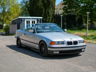 Brugt BMW 328 Cabriolet Performance 193 HK (141 kW) 2000 Sølv Cabriolet