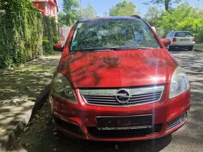 Gebraucht Opel Zafira 105 PS (77 kW) 2006 Rot Van / Kleinbus