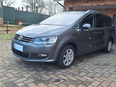 Gebraucht VW Sharan Life 140 PS (102 kW) 2013 Grau Van / Kleinbus
