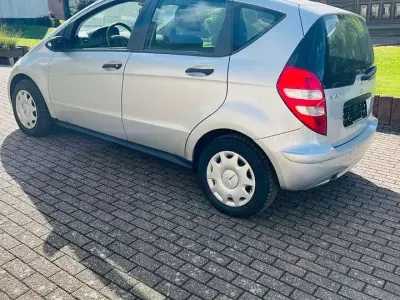 Gebraucht Mercedes A150 Classic 95 PS (69 kW) 2007 Silber Van / Kleinbus