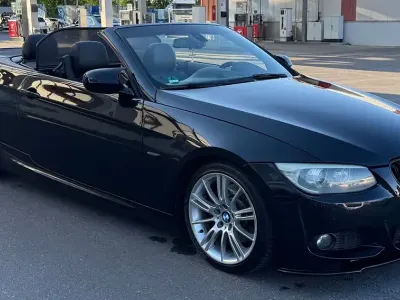 Gebraucht BMW 325 Cabriolet M Sport 218 PS (160 kW) 2010 Schwarz Cabrio
