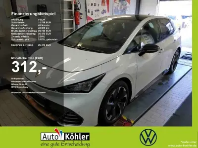 Używany Cupra Born 150 kW (204 KM) 2023 Biały Hatchback