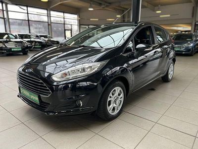 Schwarz Gebraucht 2015 Ford Fiesta Cool & Sound Edition Limousine | 6.990 € (Fairer Preis)