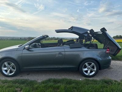 Usata VW Eos 140 CV (102 kW) 2012 Grigio Cabrio