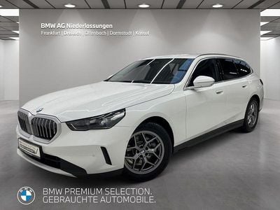 Weiß Gebraucht 2024 BMW 520 Limousine | 47.470 € (Guter Preis)