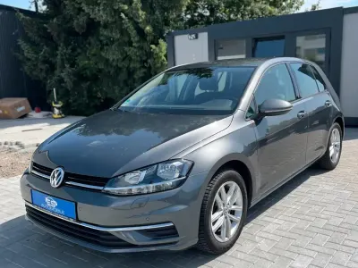 Gebraucht VW Golf VII Business 116 PS (85 kW) 2019 Grau Limousine