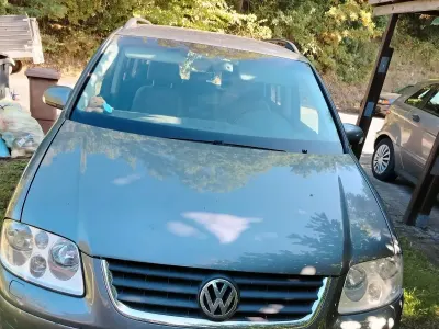 Gebraucht VW Touran 104 PS (76 kW) 2004 Andere farben Van / Kleinbus